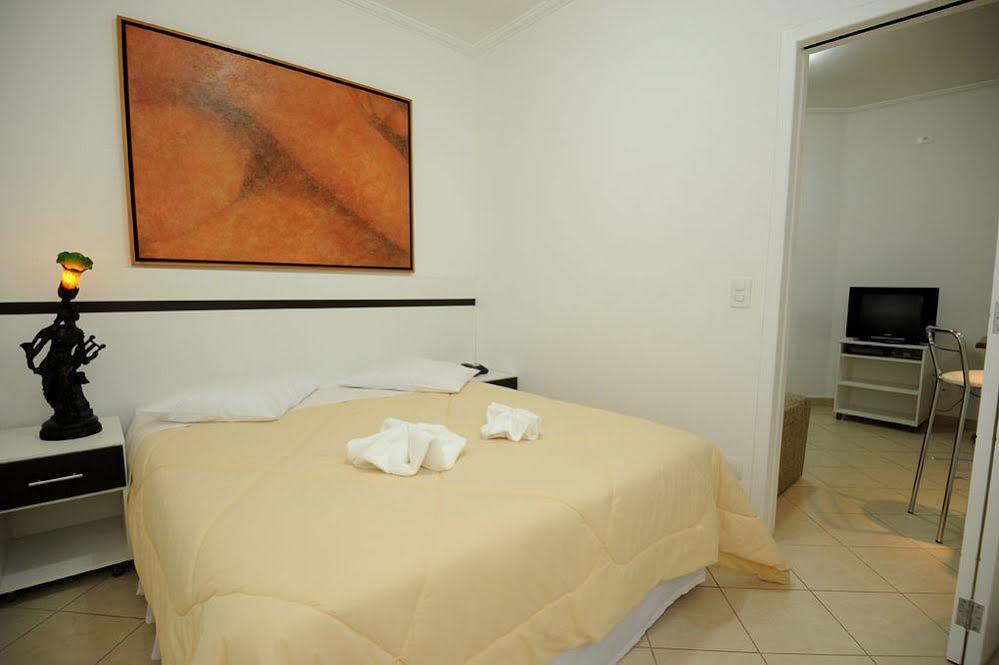 Hotel Poeta Flat Itajubá Екстериор снимка