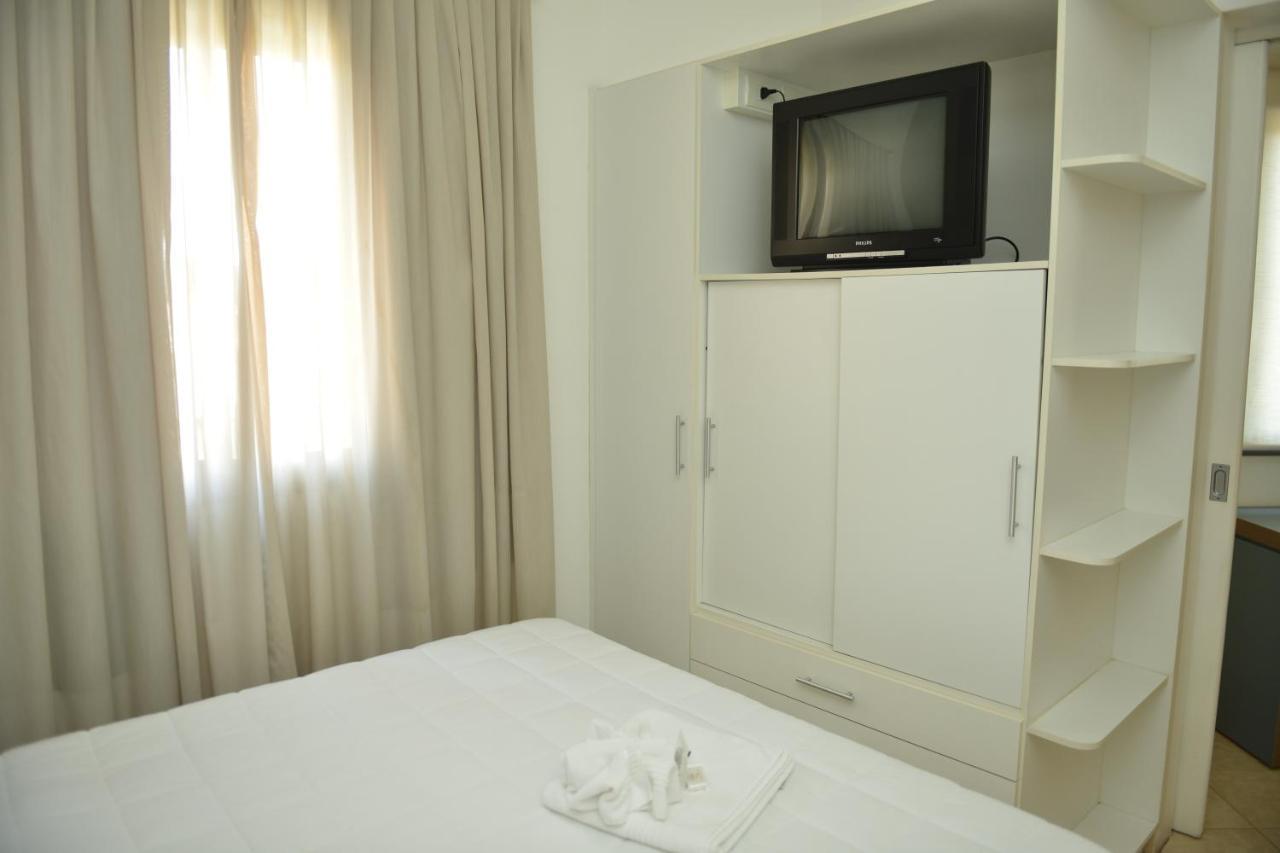 Hotel Poeta Flat Itajubá Екстериор снимка